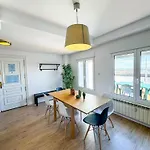 アパート El Halcon Del Pirineo Comotucasa ウエスカ