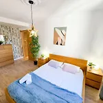アパート El Halcon Del Pirineo Comotucasa *