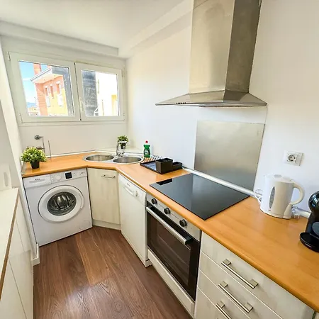 El Halcon Del Pirineo Comotucasa * הואסקה