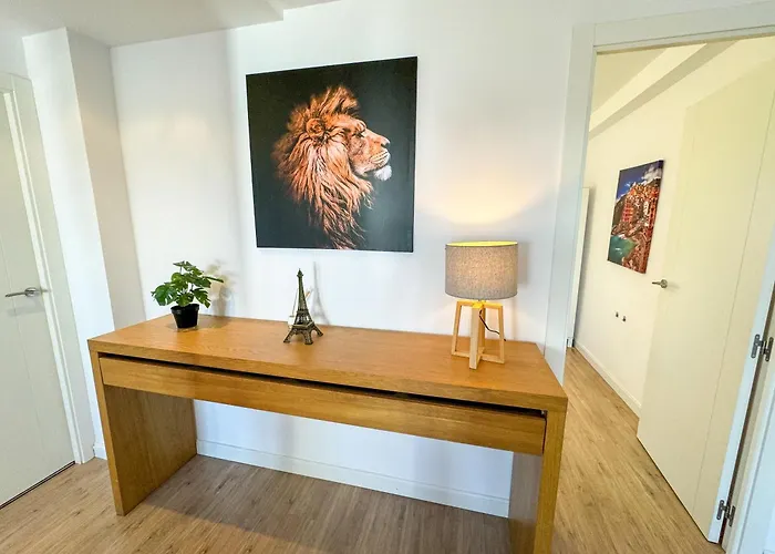 Lägenhet El Halcon Del Pirineo Comotucasa *