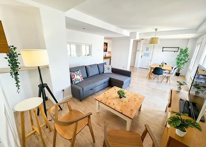 El Halcon Del Pirineo Comotucasa Lägenhet *