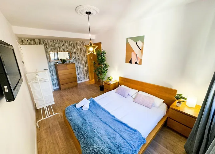 Lägenhet El Halcon Del Pirineo Comotucasa Huesca